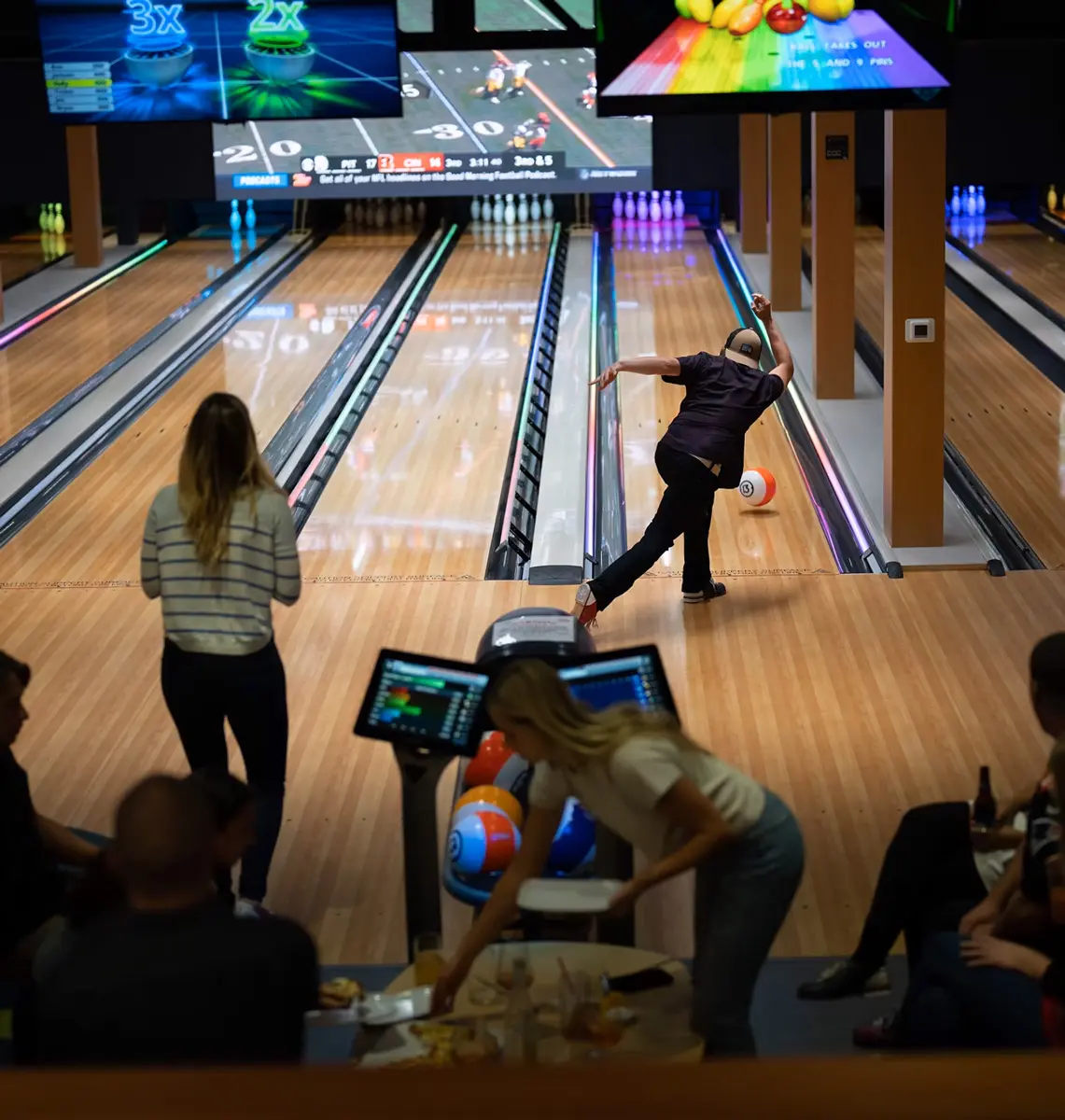 bowl incline lanes and bowlers, a great any season activity in Lake Tahoe