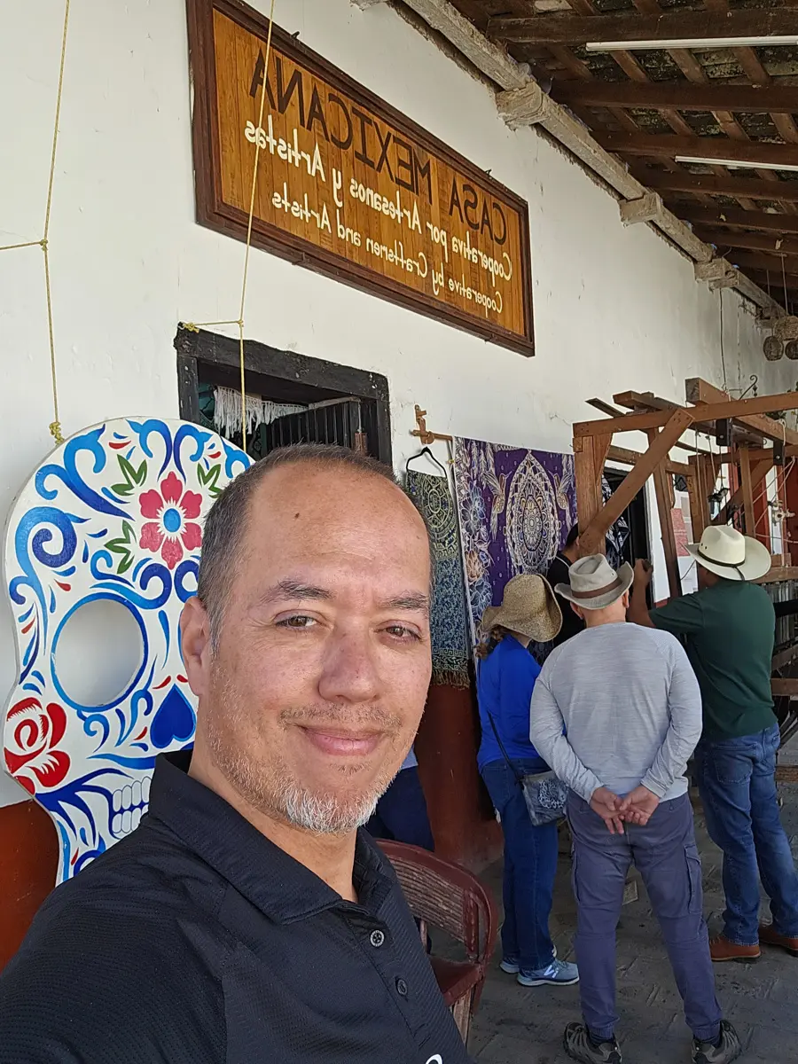 manny hernandez in puerto vallarta