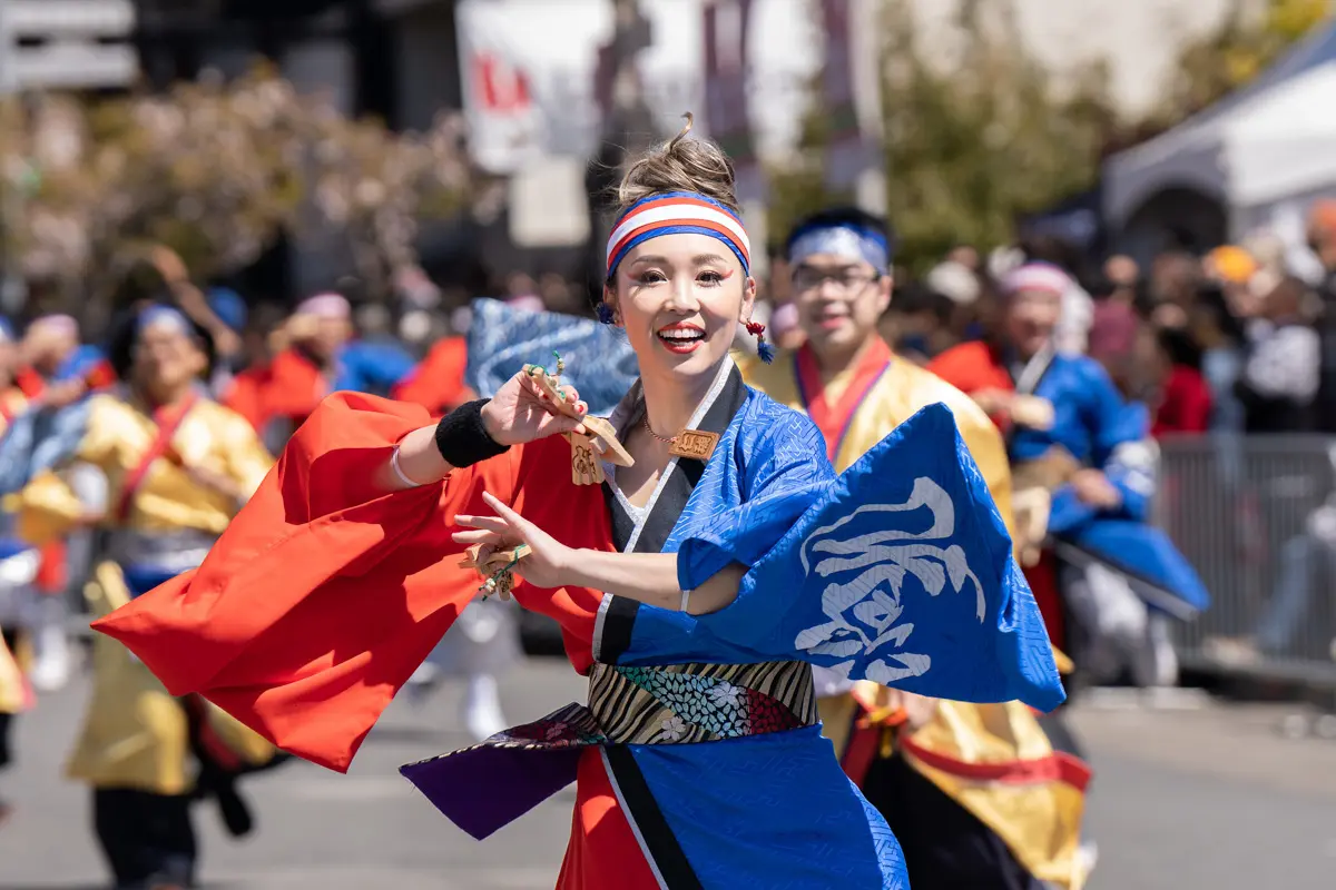 japanese woman dancing at the cherry blossom festival in san francisco japantown
