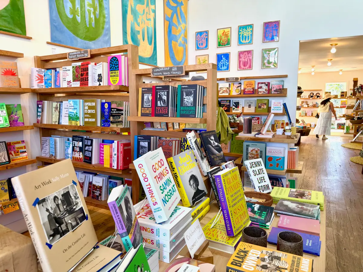 blackbird books in sunset neighborhood of san francisco