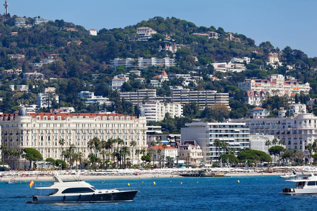 glamorous view of cannes croisette and hotels