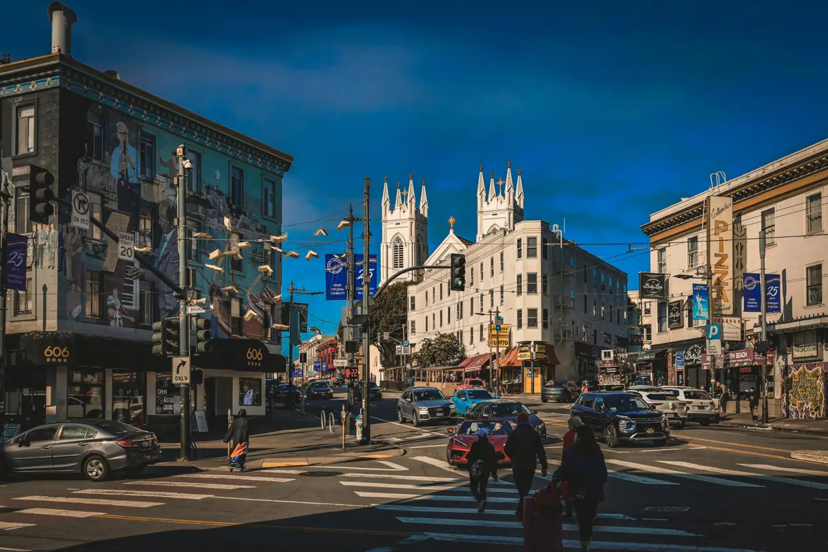 street scene in north beach neighborhood of san francisco