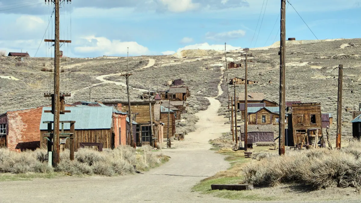 Abandoned buildings in Bodie State Historic Park