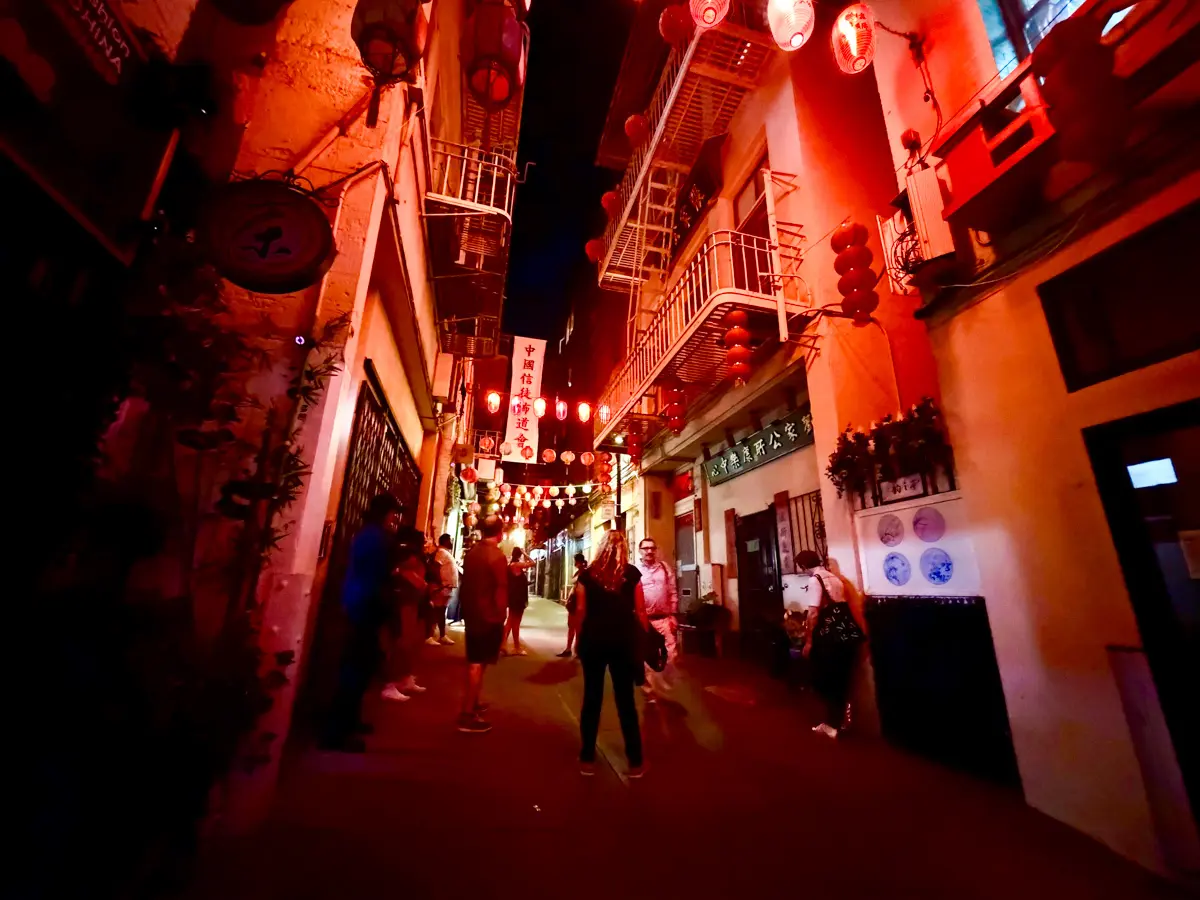 chinatown san francisco alley